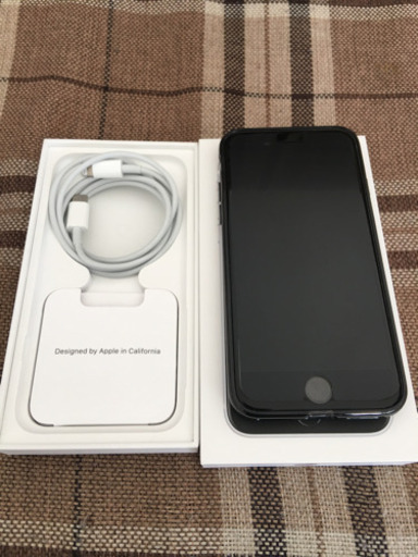 【本日限定価格値下げしました】iPhone SE2  第二世代　256GB 使用期間1ヶ月ほどSIMフリー