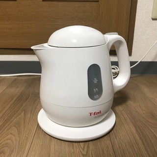 電気ケトル　T-fal