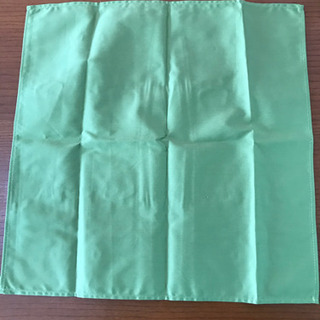 緑の大判の布　未使用の画像