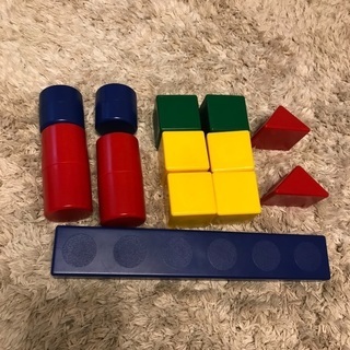 ピタゴラス　積み木　磁石　ブロック