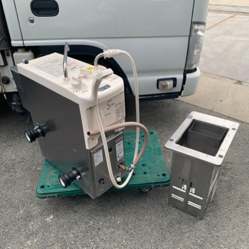 引取り限定！大阪府19年製リンナイ Rinnai バランス風呂釜RBF-A80SN-RR-L-S SR-A80 外壁用 チャンバー用 都市ガス 特定保守製品 公団　市営