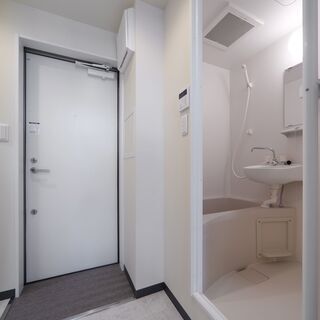 未経験でも歓迎！鳶土工募集！！地方からの入寮希望歓迎！の画像