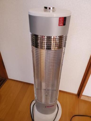 コイズミ　遠赤外線電気ストーブKKJ-0911