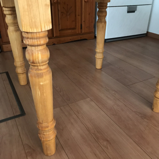 ダイニングテーブル　パイン家具　アンティーク  円卓　カントリー