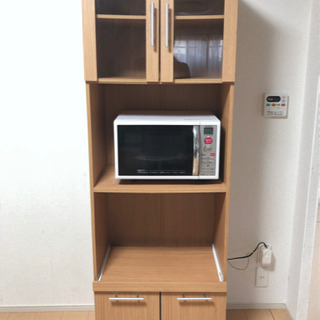 食器棚