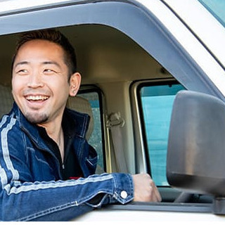 【未経験OK！】【内装工事】＼新しい挑戦で高収入！！／外仕事の経験が活かせる！！の画像