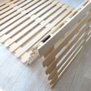 500円 4つ折り すのこ ベッド（シングルサイズ）ニトリ マットレスの下に敷いてくださいの画像