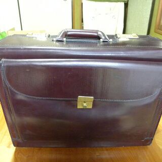 ビジネスバッグ　英国製本革