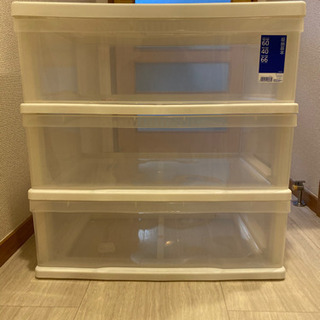 キャスター付き収納ケース　収納ボックス
