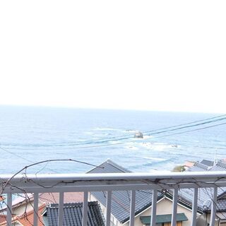 海を眺めて田舎暮らし。二階建。著名な釣り場です。