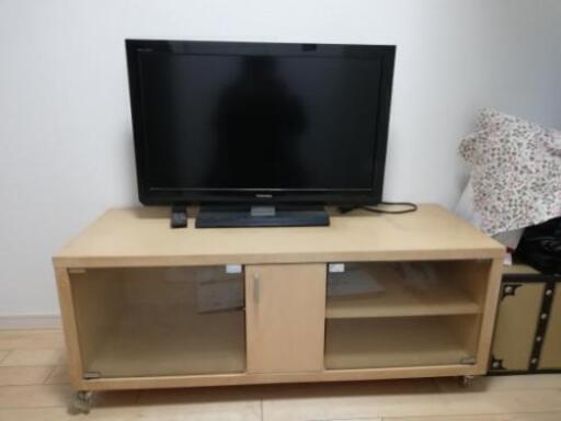 32型テレビ(テレビ台付)