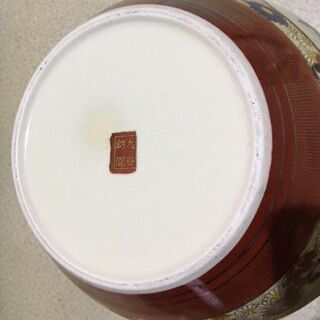 九谷焼　壺の画像