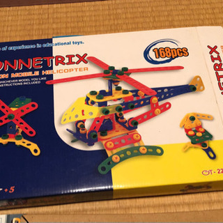 （取引中)ヘリコプター　CONNETRIX 組立おもちゃの画像