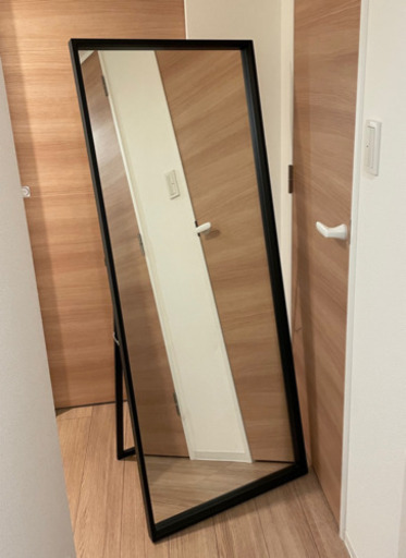 天然木の全身鏡　ブラックフレームミラー