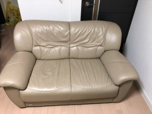 2人がけソファ！！　二つセット！！