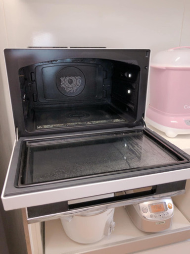 東芝　ER-RD3000-W　過熱水蒸気オーブンレンジ　「石窯ドーム」