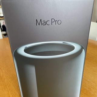 Apple Mac Pro のオリジナル空箱