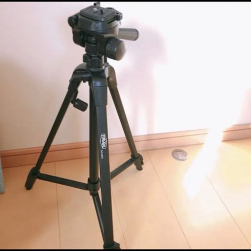 未使用ビデオカメラ三脚　Panasonic