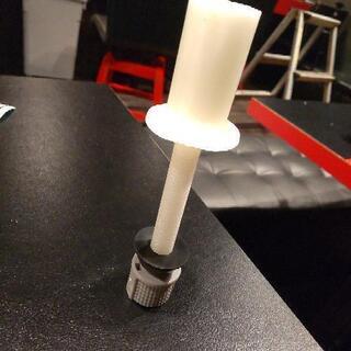 INAX　トイレ取り付けボルトの画像