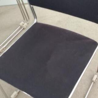 布製スタッキングチェア４脚の画像