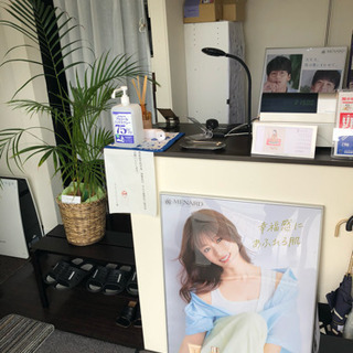 只今、ズームでの面接受付中です。ネット予約専門&店舗スタッフ募集。の画像