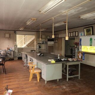土地1000㎡　鉄骨亜鉛メッキ鋼板葺建物付き - かすみがうら市