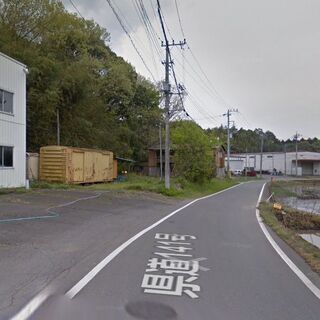 土地1000㎡　鉄骨亜鉛メッキ鋼板葺建物付き - 土地販売/土地売買