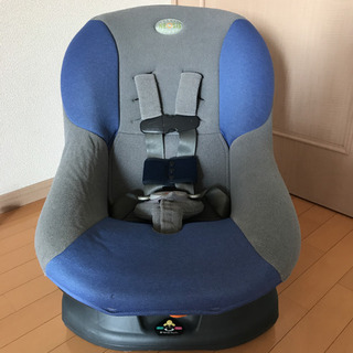 チャイルドシート　コンビ　ネオシスファースト