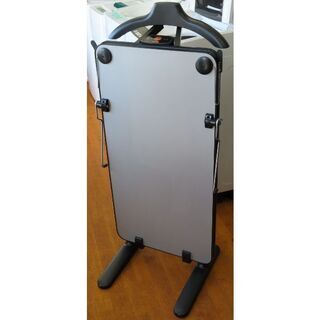 ☆東芝 ズボンプレッサー HIP-T35 2014年♪