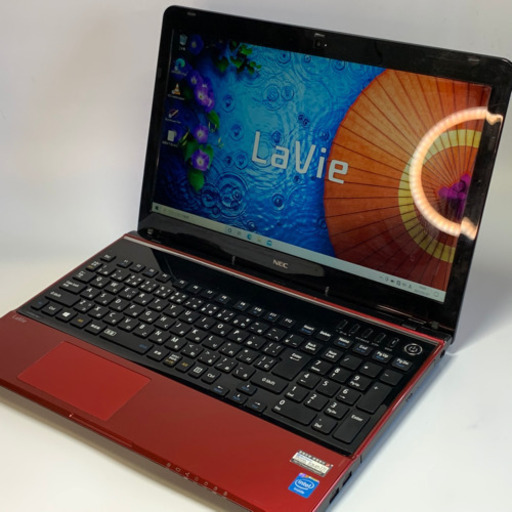 ルミナスレッドのカスタマイズ機 LaVie Sシリーズ 4コアi7搭載 メモリ8G SSD512G マイクロソフト純正Office