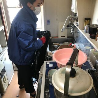 簡単な仕分け作業、電話受付事務員さん募集！の画像