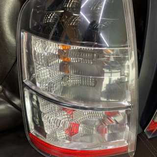 NHW20 プリウス 前期 左右 テールランプ テールライト STANLEY 47-13 中古の画像