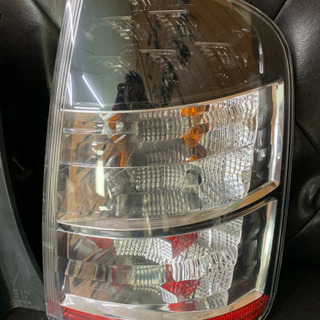 NHW20 プリウス 前期 左右 テールランプ テールライト STANLEY 47-13 中古の画像