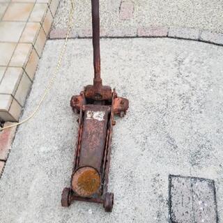 持ち上げます。差し上げますの画像