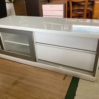 テレビ台　ホワイト　美品　半鏡面