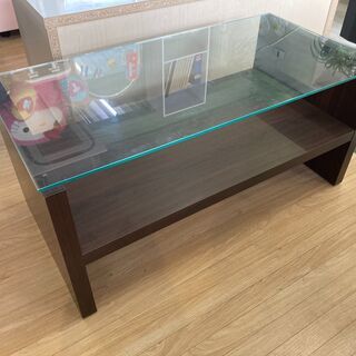 ガラスローテーブル　