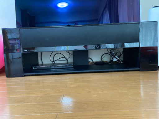 YAMAHAのデジタルサウンドプロジェクター テレビ台