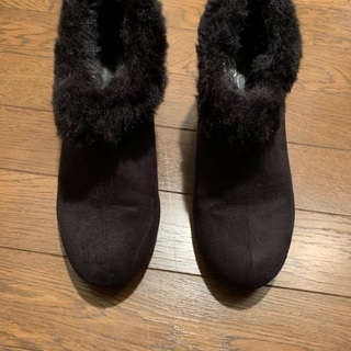 ショートブーツ