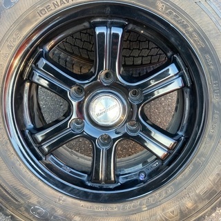 ハイエース ホイール スタッドレス