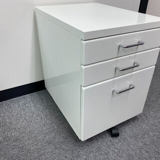 キャビネットの画像