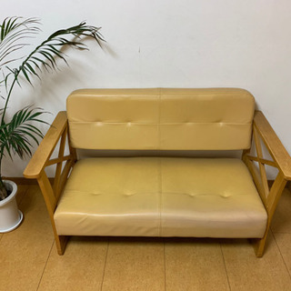 山吹色　ソファ