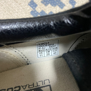 バンズ　スニーカーの画像