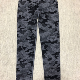 新品・未使用　スポーツ レギンス
