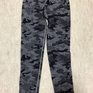 新品・未使用　スポーツ レギンスの画像
