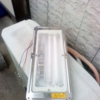 【ジャンク扱い(*_*)5個セット！】トラック向けの庫内灯、中古品