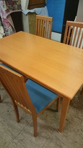 ｲﾀﾘｰ製　4人掛けダイニングセット　USED品