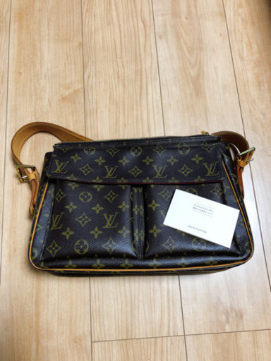 ルイヴィトン　ショルダーバック