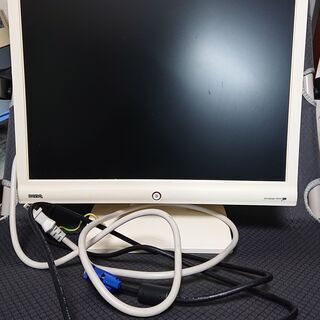 BenQ　PCモニター（LCD）　17インチ　VGA（D-sub）のみ
