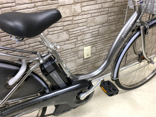 新生活応援　東京23区配達無料　新基準　ブリヂストン　アシスタ　純正新品バッテリー8.9Ah リチウム 電動自転車 中古☆