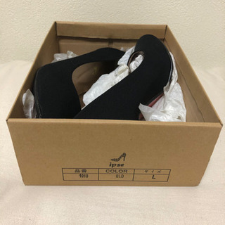 【お譲り致しました】黒 スエードパンプス Lサイズ お譲りします！の画像